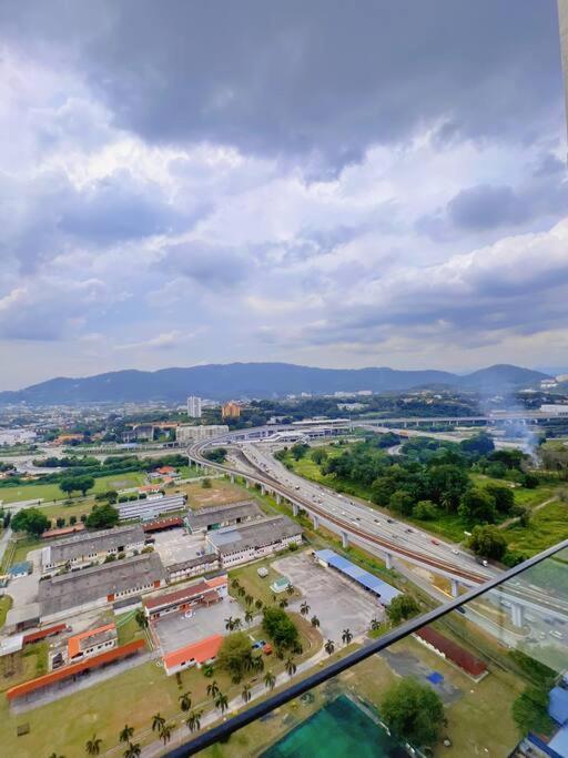 Heritage Studio With Balcony D'Sara, Direct Mrt Kampung Selamat, Near Thomson And Sungai Buloh Hospital Shah Alam Exterior photo